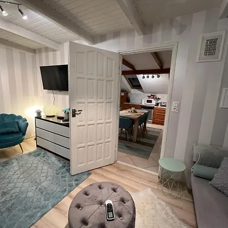 Comfort Zone Ostroda Blue شقة